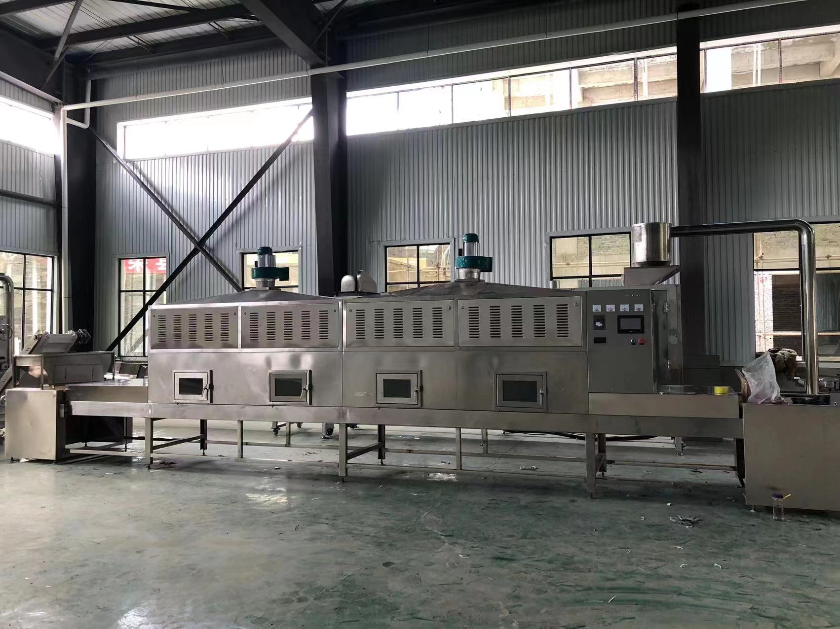 微波干燥設備 低溫烘干設備 微波加熱設備